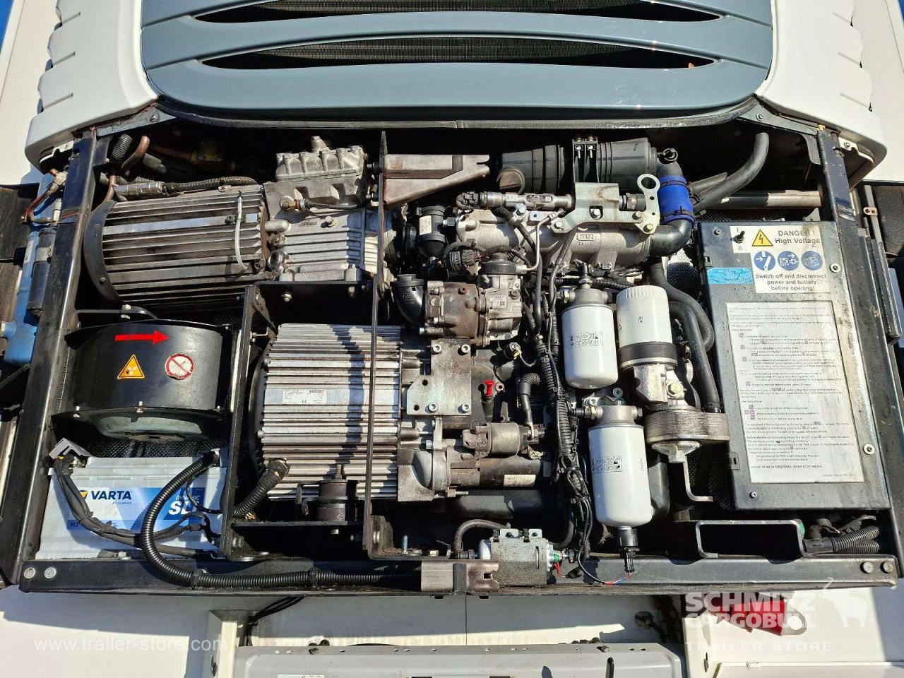 SCHMITZ Auflieger Tiefkühler Multitemp Double deck - نصف مقطورة ثابتة الحرارة: صورة 3 SCHMITZ Auflieger Tiefkühler Multitemp Double deck - نصف مقطورة ثابتة الحرارة: صورة 3