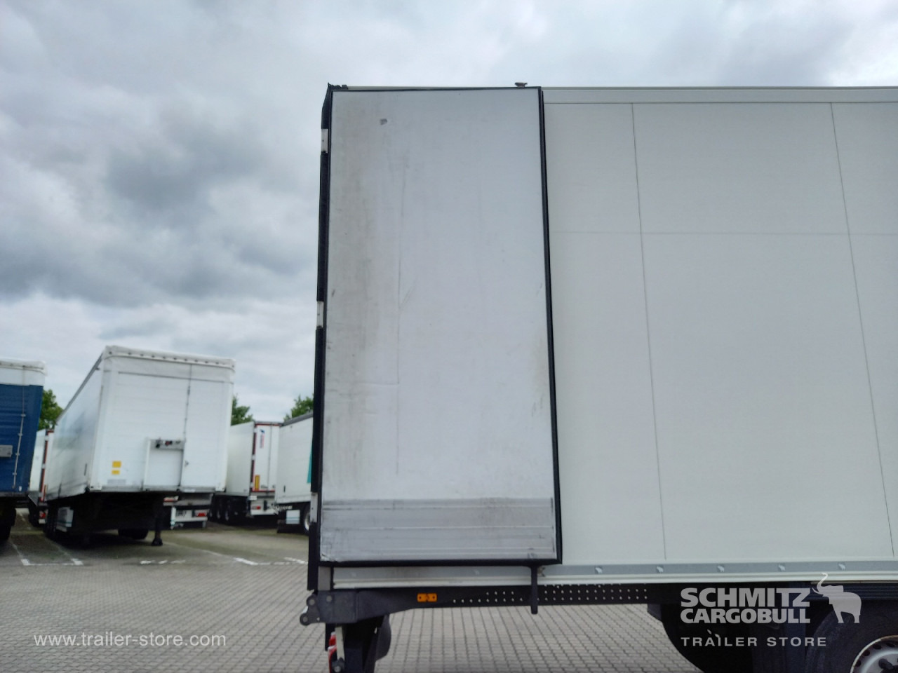 SCHMITZ Auflieger Tiefkühler Multitemp - نصف مقطورة ثابتة الحرارة: صورة 3 SCHMITZ Auflieger Tiefkühler Multitemp - نصف مقطورة ثابتة الحرارة: صورة 3