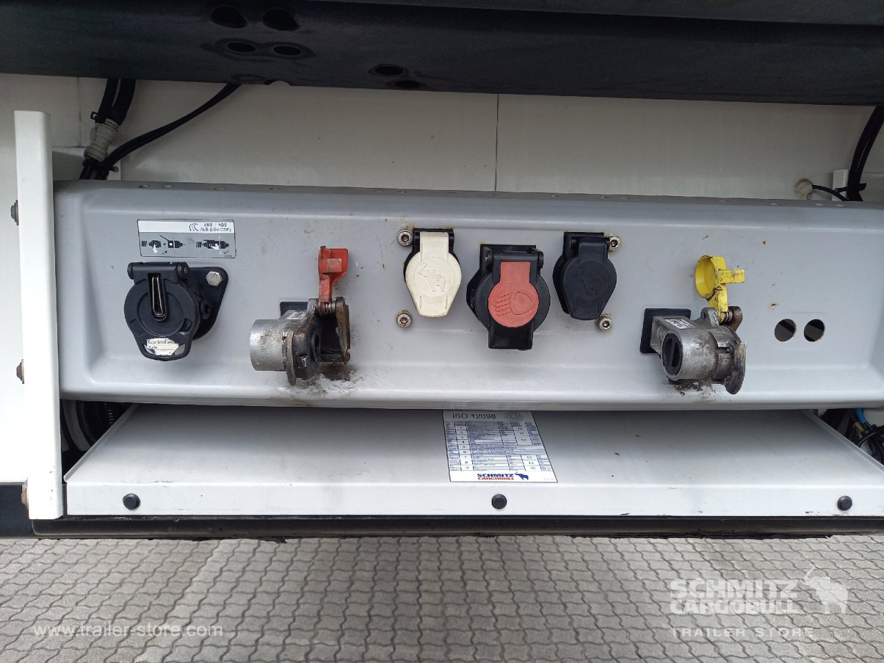 SCHMITZ Auflieger Tiefkühler Standard Double deck - نصف مقطورة ثابتة الحرارة: صورة 5 SCHMITZ Auflieger Tiefkühler Standard Double deck - نصف مقطورة ثابتة الحرارة: صورة 5