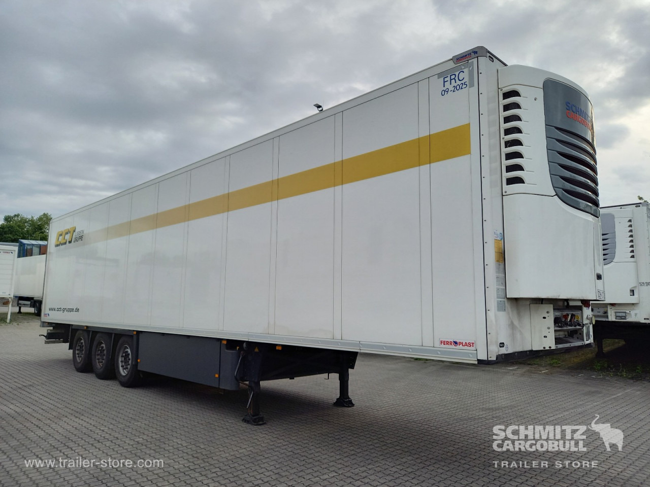 SCHMITZ Auflieger Tiefkühler Standard Double deck - نصف مقطورة ثابتة الحرارة: صورة 1 SCHMITZ Auflieger Tiefkühler Standard Double deck - نصف مقطورة ثابتة الحرارة: صورة 1