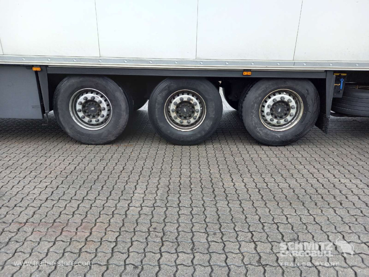 SCHMITZ Auflieger Tiefkühler Standard Double deck - نصف مقطورة ثابتة الحرارة: صورة 2 SCHMITZ Auflieger Tiefkühler Standard Double deck - نصف مقطورة ثابتة الحرارة: صورة 2