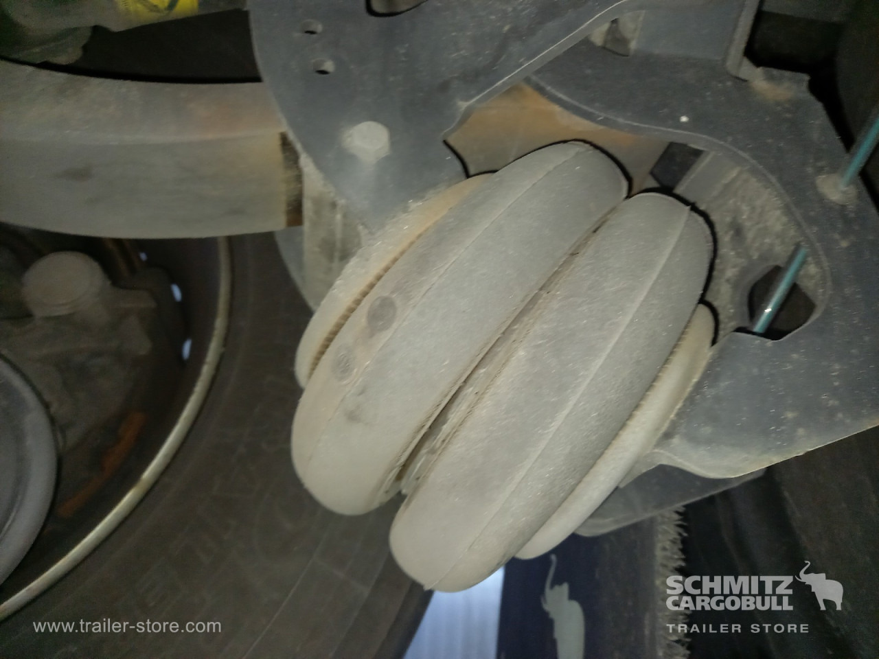 SCHMITZ Auflieger Tiefkühler Standard Double deck - نصف مقطورة ثابتة الحرارة: صورة 4 SCHMITZ Auflieger Tiefkühler Standard Double deck - نصف مقطورة ثابتة الحرارة: صورة 4