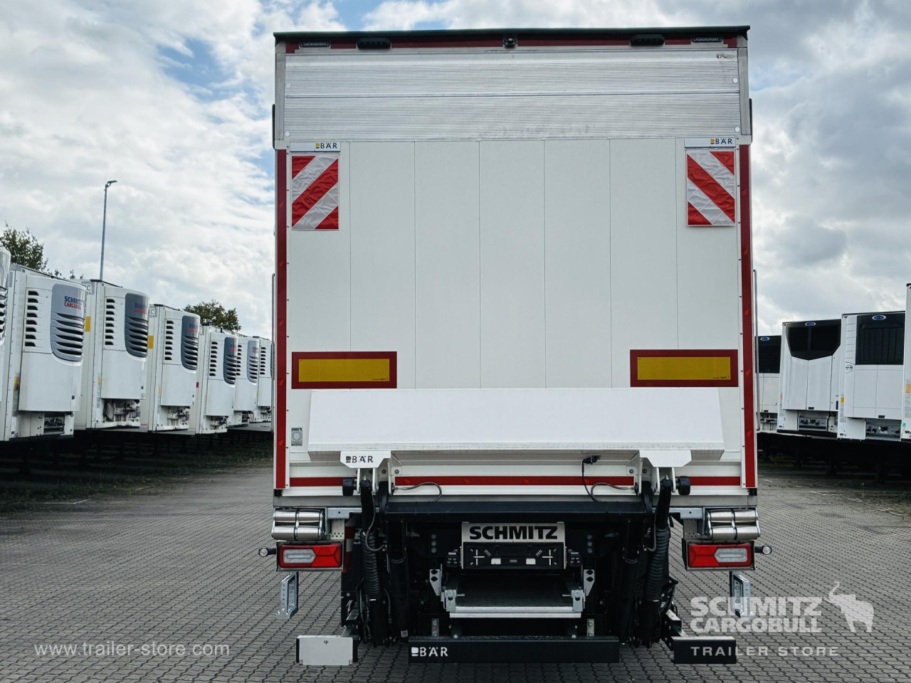 SCHMITZ Auflieger Tiefkühler Standard Taillift - نصف مقطورة ثابتة الحرارة: صورة 3 SCHMITZ Auflieger Tiefkühler Standard Taillift - نصف مقطورة ثابتة الحرارة: صورة 3