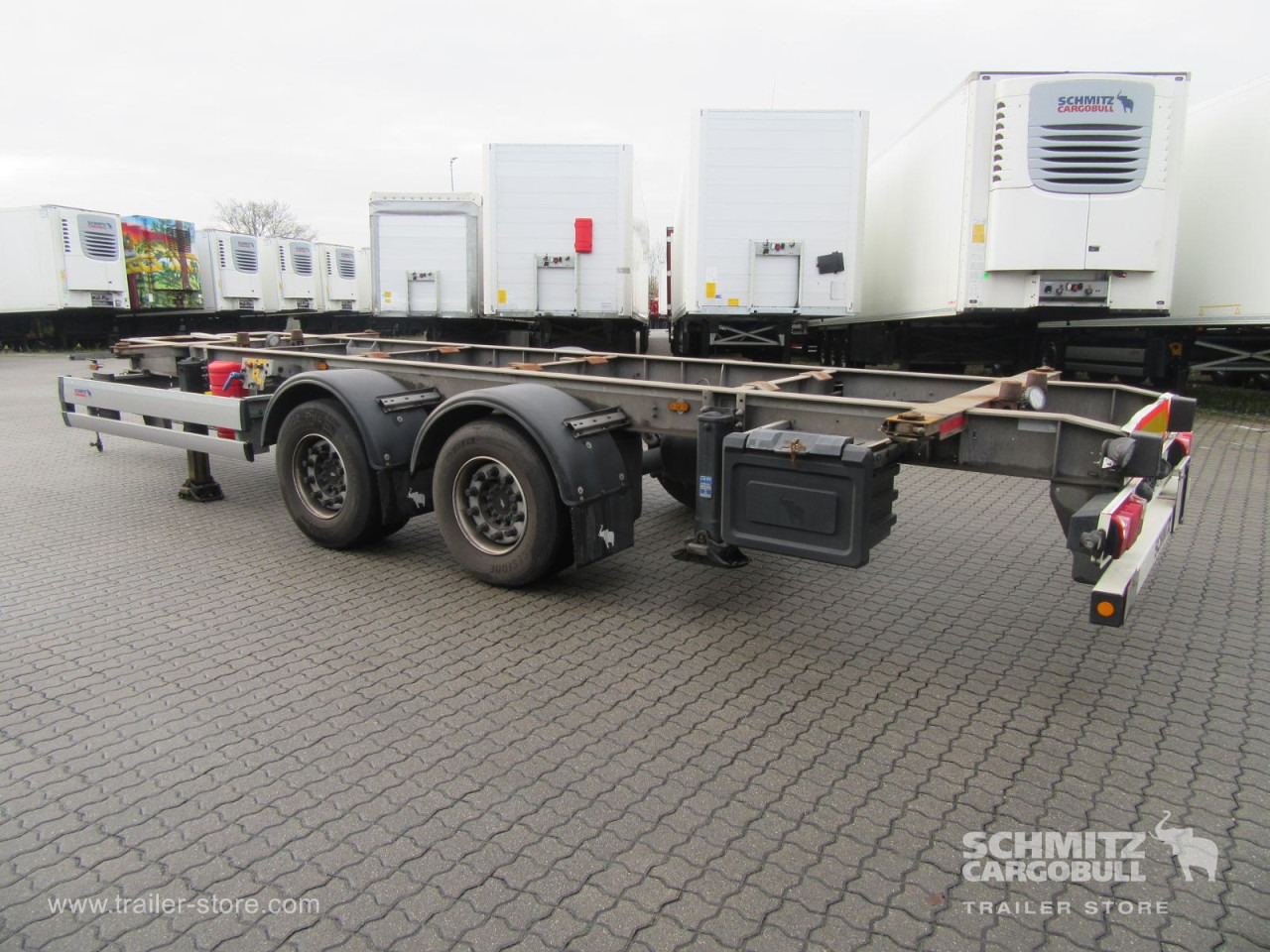 SCHMITZ Zentralachsanhänger Wechselfahrgestell - ناقل حاوية/ مقطورة بحاوية: صورة 4 SCHMITZ Zentralachsanhänger Wechselfahrgestell - ناقل حاوية/ مقطورة بحاوية: صورة 4