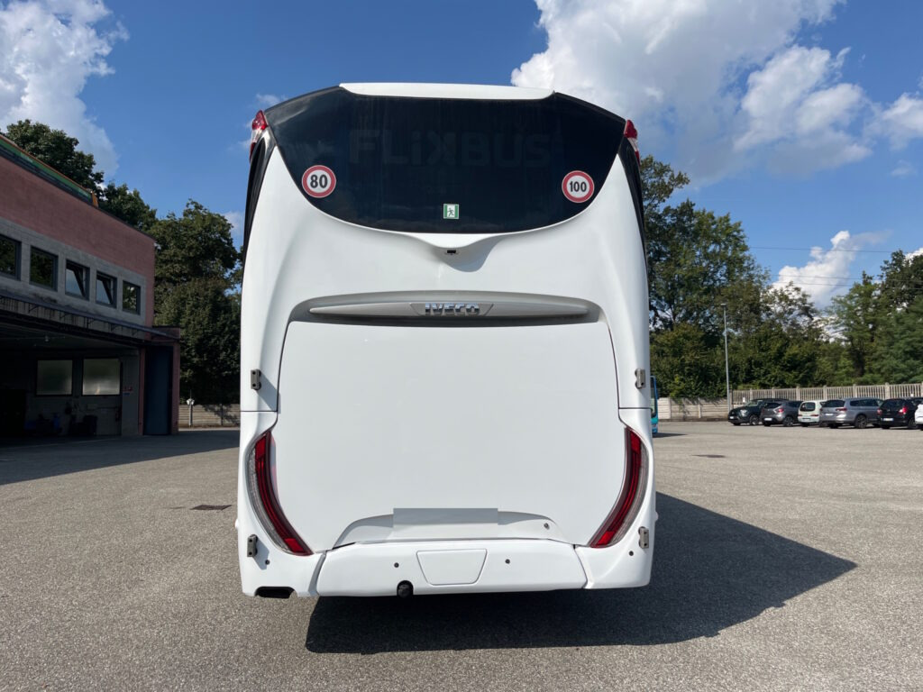 N.2 IVECO MAGELYS – Anno 2019 - حافلة نقل لمسافات طويلة: صورة 3 N.2 IVECO MAGELYS – Anno 2019 - حافلة نقل لمسافات طويلة: صورة 3