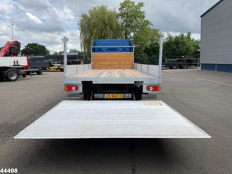 DAF FA LF 250 Euro 6 Autotransporter met laadklep - شاحنة نقل سيارات شاحنة: صورة 4 DAF FA LF 250 Euro 6 Autotransporter met laadklep - شاحنة نقل سيارات شاحنة: صورة 4