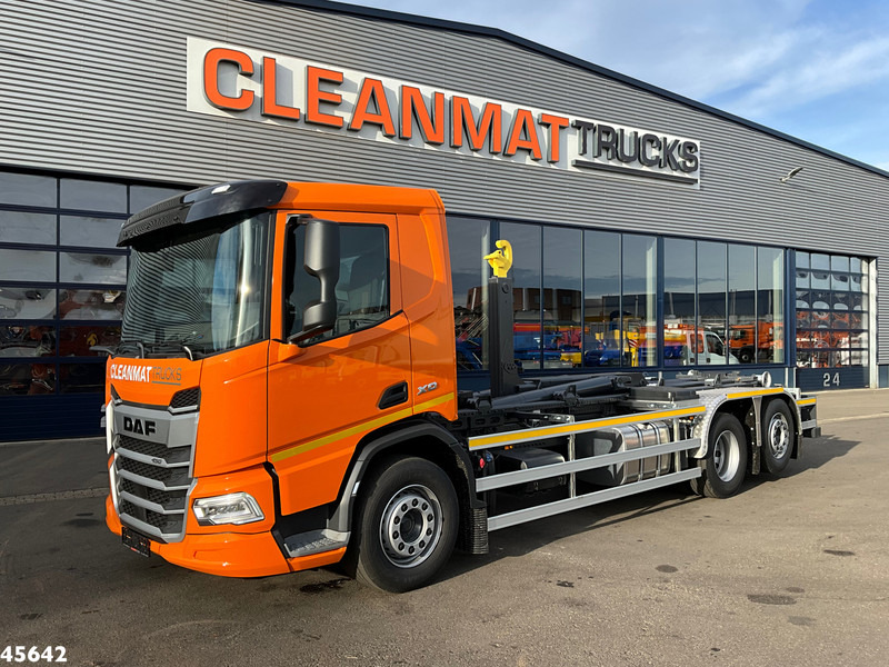 DAF FAN XD 450 Euro 6 Hyvalift 26 Ton haakarmsysteem - شاحنة برافعة خطافية: صورة 2 DAF FAN XD 450 Euro 6 Hyvalift 26 Ton haakarmsysteem - شاحنة برافعة خطافية: صورة 2