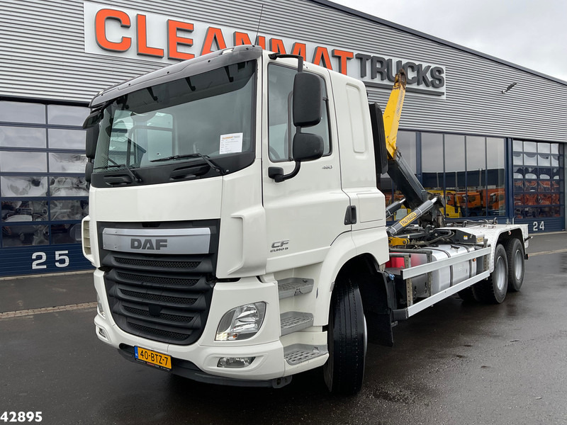 DAF FAS CF 460 Euro 6 Palfinger haakarmsysteem - شاحنة برافعة خطافية: صورة 1 DAF FAS CF 460 Euro 6 Palfinger haakarmsysteem - شاحنة برافعة خطافية: صورة 1
