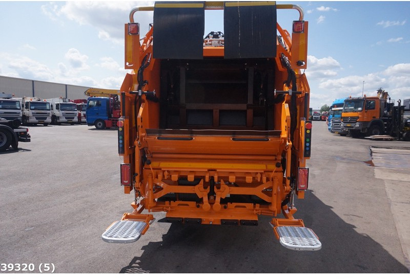 FUSO Canter 9C18 Geesink 7m³ - شاحنة قمامة: صورة 3 FUSO Canter 9C18 Geesink 7m³ - شاحنة قمامة: صورة 3