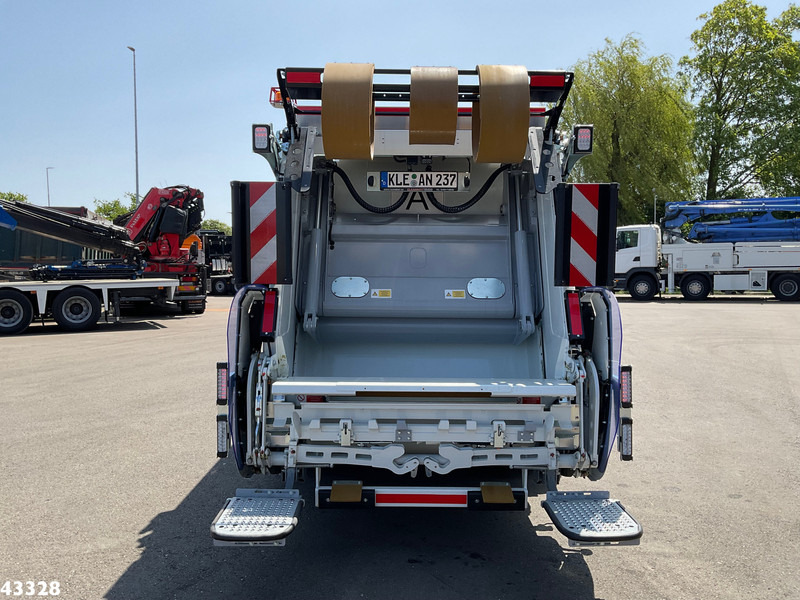 FUSO Canter Terberg 7m³ - شاحنة قمامة: صورة 3 FUSO Canter Terberg 7m³ - شاحنة قمامة: صورة 3