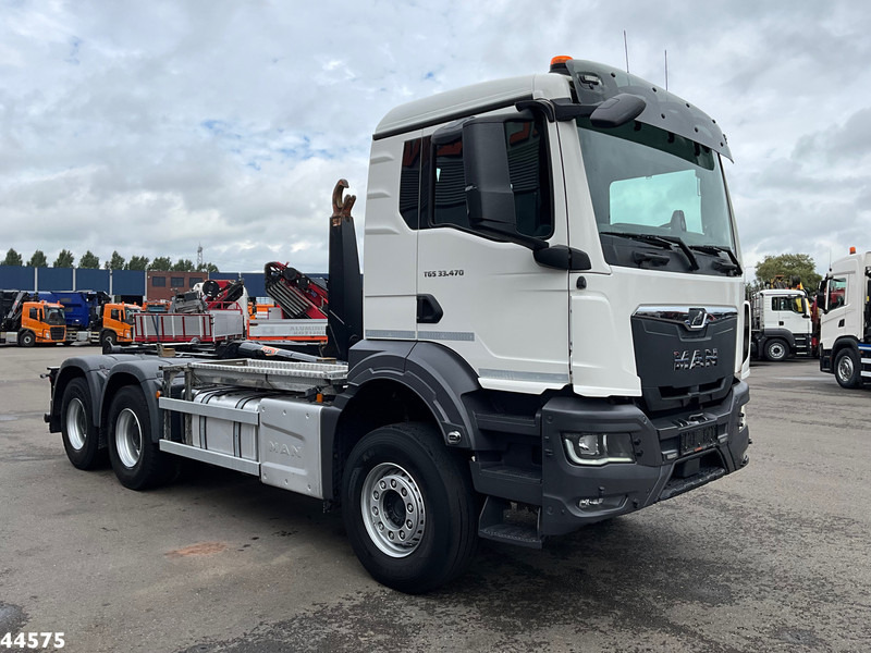 MAN TGS 33.470 6x4 Euro 6 Full Steel AJK 20 Ton haakarmsysteem - شاحنة برافعة خطافية: صورة 3 MAN TGS 33.470 6x4 Euro 6 Full Steel AJK 20 Ton haakarmsysteem - شاحنة برافعة خطافية: صورة 3