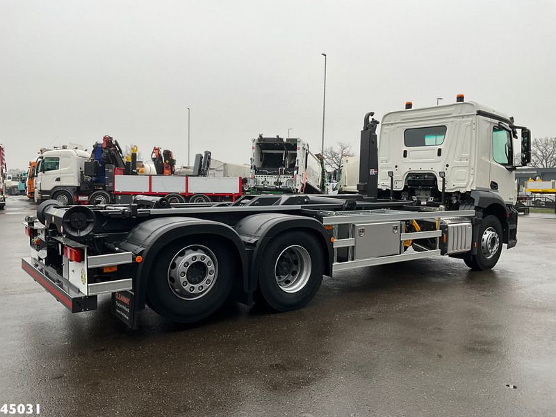 Mercedes-Benz Actros 2643 VDL 21 Ton haakarmsysteem - شاحنة برافعة خطافية: صورة 5 Mercedes-Benz Actros 2643 VDL 21 Ton haakarmsysteem - شاحنة برافعة خطافية: صورة 5