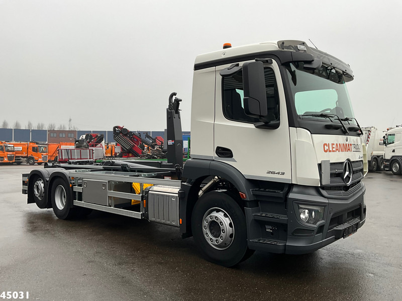 Mercedes-Benz Actros 2643 VDL 21 Ton haakarmsysteem - شاحنة برافعة خطافية: صورة 3 Mercedes-Benz Actros 2643 VDL 21 Ton haakarmsysteem - شاحنة برافعة خطافية: صورة 3
