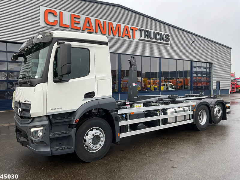 Mercedes-Benz Actros 2643 VDL 21 Ton haakarmsysteem - شاحنة برافعة خطافية: صورة 2 Mercedes-Benz Actros 2643 VDL 21 Ton haakarmsysteem - شاحنة برافعة خطافية: صورة 2