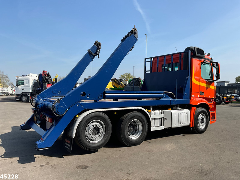Mercedes-Benz Antos 2542 6x2 Euro 6 Hyva 18 portaalarmsysteem - شاحنة لودر انزلاقي: صورة 5 Mercedes-Benz Antos 2542 6x2 Euro 6 Hyva 18 portaalarmsysteem - شاحنة لودر انزلاقي: صورة 5