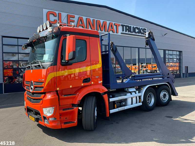 Mercedes-Benz Antos 2542 6x2 Euro 6 Hyva 18 portaalarmsysteem - شاحنة لودر انزلاقي: صورة 1 Mercedes-Benz Antos 2542 6x2 Euro 6 Hyva 18 portaalarmsysteem - شاحنة لودر انزلاقي: صورة 1