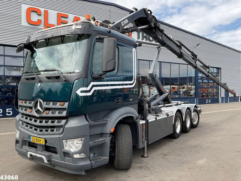 Mercedes-Benz Arocs 3251 8x4 Euro 6 Hiab 28 Tonmeter laadkraan - شاحنة برافعة خطافية, شاحنة كرين: صورة 1 Mercedes-Benz Arocs 3251 8x4 Euro 6 Hiab 28 Tonmeter laadkraan - شاحنة برافعة خطافية, شاحنة كرين: صورة 1