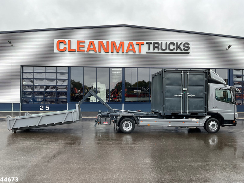 Mercedes-Benz Atego 816 Euro 5, 3 Ton haakarmsysteem - شاحنة برافعة خطافية: صورة 1 Mercedes-Benz Atego 816 Euro 5, 3 Ton haakarmsysteem - شاحنة برافعة خطافية: صورة 1