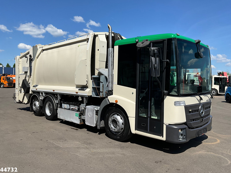 Mercedes-Benz Econic 2630 Euro 6 CNG Norba MF 300 18m³ 2 compartimenten just 137.620 km! - شاحنة قمامة: صورة 4 Mercedes-Benz Econic 2630 Euro 6 CNG Norba MF 300 18m³ 2 compartimenten just 137.620 km! - شاحنة قمامة: صورة 4