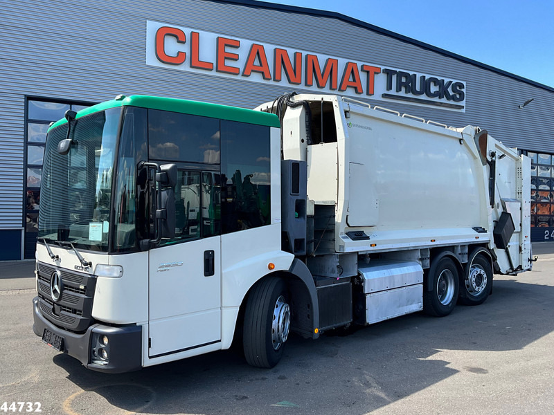Mercedes-Benz Econic 2630 Euro 6 CNG Norba MF 300 18m³ 2 compartimenten just 137.620 km! - شاحنة قمامة: صورة 2 Mercedes-Benz Econic 2630 Euro 6 CNG Norba MF 300 18m³ 2 compartimenten just 137.620 km! - شاحنة قمامة: صورة 2