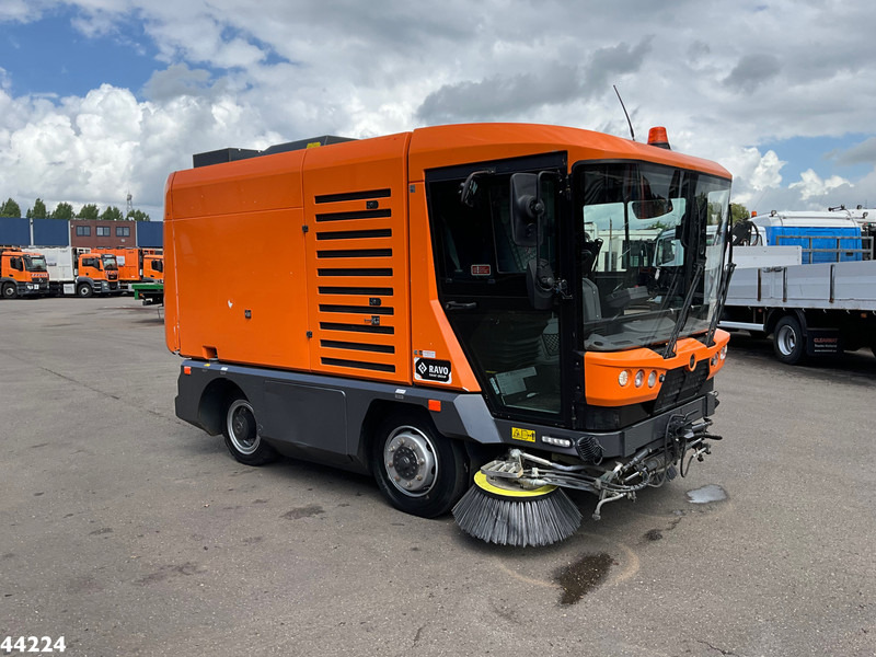 Ravo 540 Euro 6 - سياره كنس شوارع: صورة 3 Ravo 540 Euro 6 - سياره كنس شوارع: صورة 3