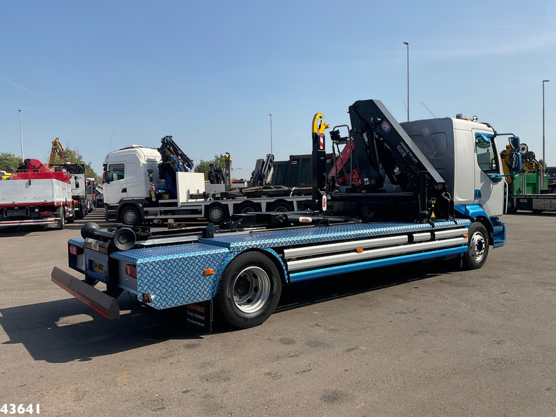 Renault D 240 Euro 6 HMF 10 Tonmeter laadkraan Just 66.850 km! - شاحنة برافعة خطافية, شاحنة كرين: صورة 4 Renault D 240 Euro 6 HMF 10 Tonmeter laadkraan Just 66.850 km! - شاحنة برافعة خطافية, شاحنة كرين: صورة 4