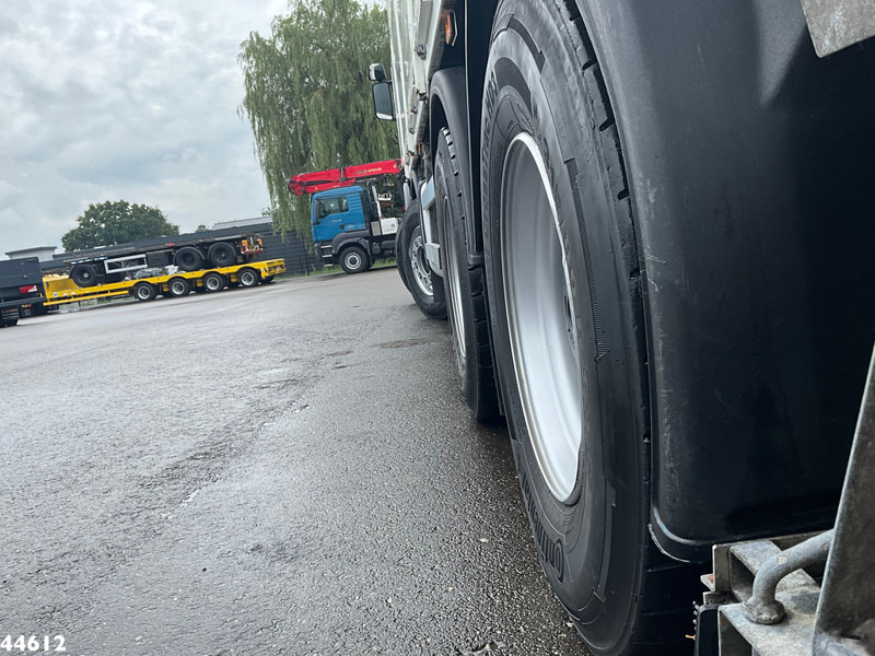 شاحنة كرين Scania G 450 8x4 Euro 6 Fassi 66 Tonmeter laadkraan + Fly-jib Just 176.555 Km!: صورة 13