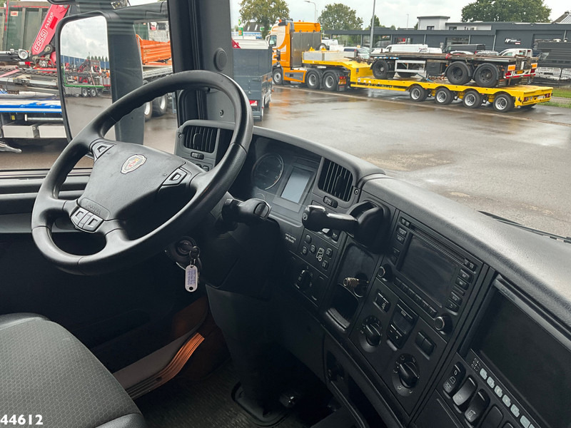 شاحنة كرين Scania G 450 8x4 Euro 6 Fassi 66 Tonmeter laadkraan + Fly-jib Just 176.555 Km!: صورة 16