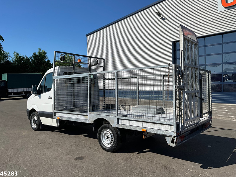 Volkswagen Crafter 35 2.0 Manual met Oprijramp - شاحنات مسطحة: صورة 5 Volkswagen Crafter 35 2.0 Manual met Oprijramp - شاحنات مسطحة: صورة 5