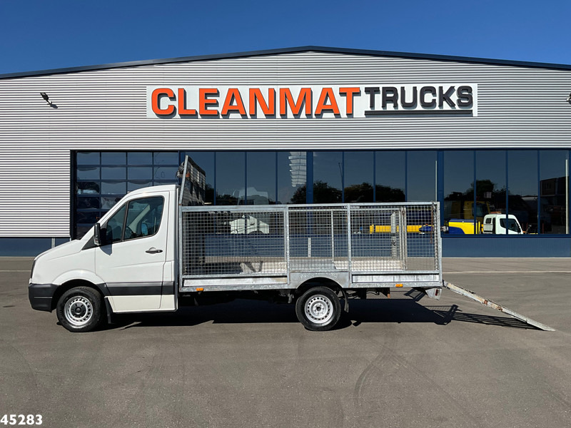 Volkswagen Crafter 35 2.0 Manual met Oprijramp - شاحنات مسطحة: صورة 1 Volkswagen Crafter 35 2.0 Manual met Oprijramp - شاحنات مسطحة: صورة 1