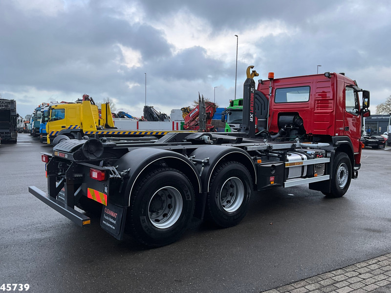 Volvo FM 330 6x4 Hiab 21 Ton haakarmsysteem Just 35.598 Km! - شاحنة برافعة خطافية: صورة 3 Volvo FM 330 6x4 Hiab 21 Ton haakarmsysteem Just 35.598 Km! - شاحنة برافعة خطافية: صورة 3