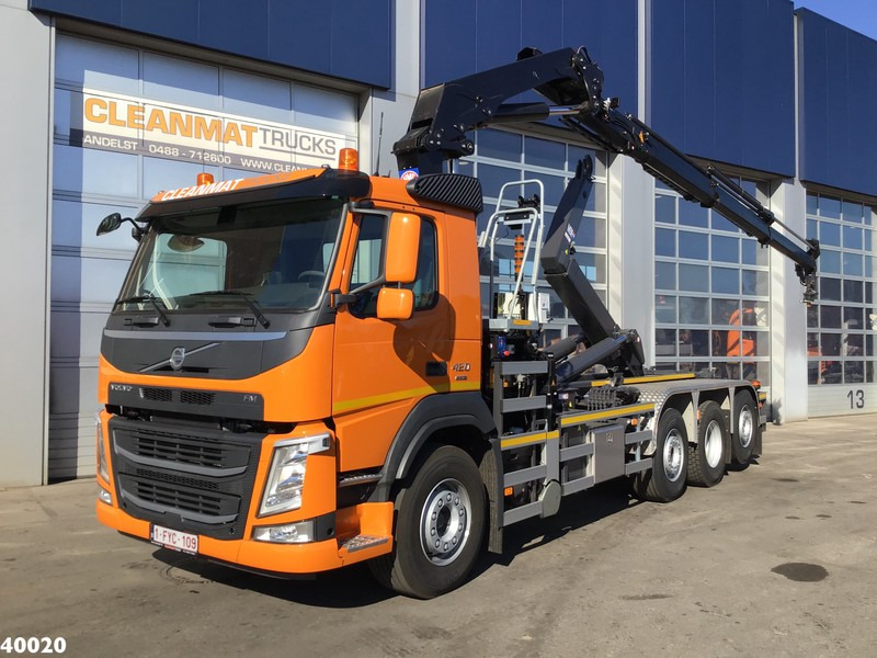 Volvo FM 420 8x2 HMF 28 ton/meter laadkraan Welvaarts weighing system - شاحنة برافعة خطافية, شاحنة كرين: صورة 1 Volvo FM 420 8x2 HMF 28 ton/meter laadkraan Welvaarts weighing system - شاحنة برافعة خطافية, شاحنة كرين: صورة 1