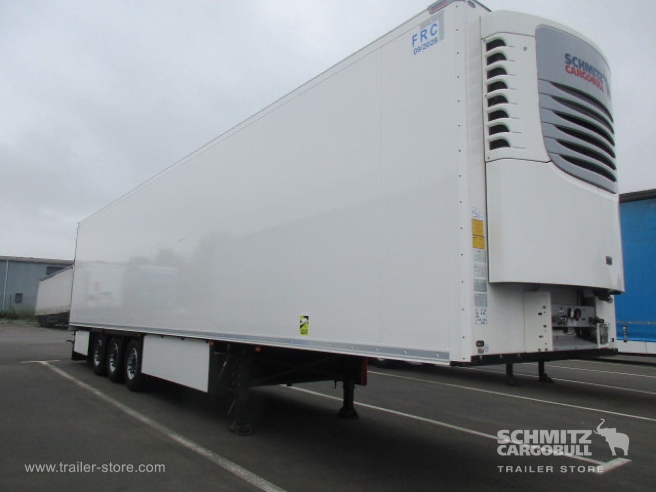 SCHMITZ Reefer Standard - نصف مقطورة ثابتة الحرارة: صورة 1 SCHMITZ Reefer Standard - نصف مقطورة ثابتة الحرارة: صورة 1