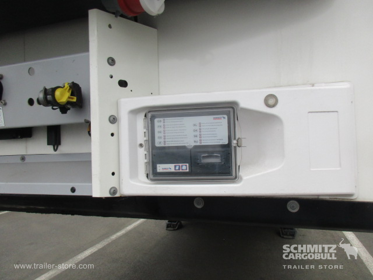 SCHMITZ Reefer Standard - نصف مقطورة ثابتة الحرارة: صورة 3 SCHMITZ Reefer Standard - نصف مقطورة ثابتة الحرارة: صورة 3