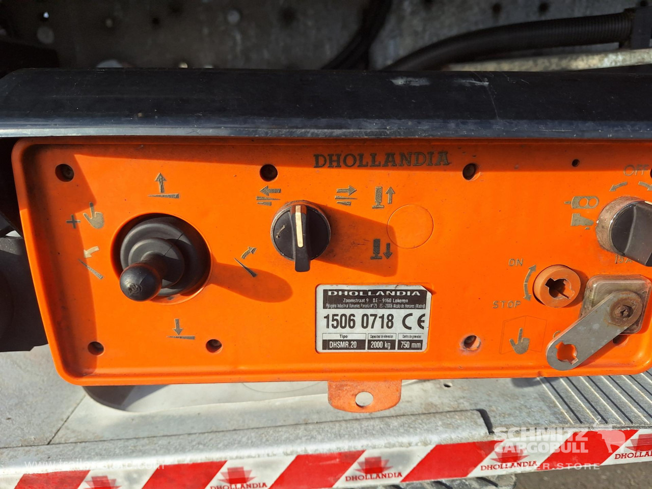 SCHMITZ Rideaux Coulissant Standard Taillift - نصف مقطورة بستائر جانبية: صورة 2 SCHMITZ Rideaux Coulissant Standard Taillift - نصف مقطورة بستائر جانبية: صورة 2