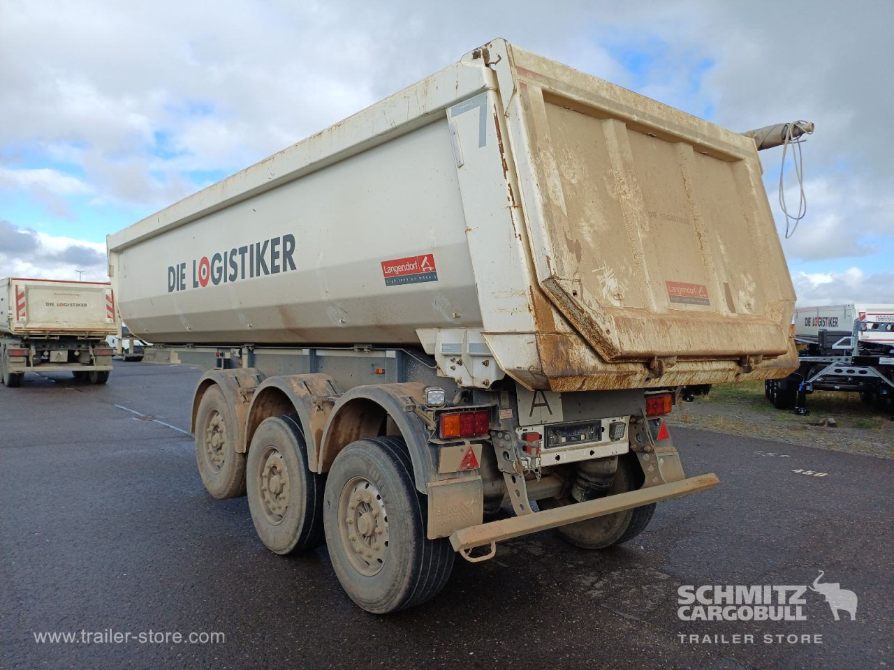 LANGENDORF Auflieger Kipper Stahlrundmulde 24m³ - نصف مقطورة قلابة: صورة 5 LANGENDORF Auflieger Kipper Stahlrundmulde 24m³ - نصف مقطورة قلابة: صورة 5