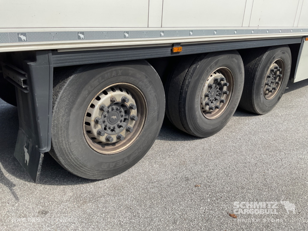 SCHMITZ Reefer Standard Double deck - نصف مقطورة ثابتة الحرارة: صورة 3 SCHMITZ Reefer Standard Double deck - نصف مقطورة ثابتة الحرارة: صورة 3