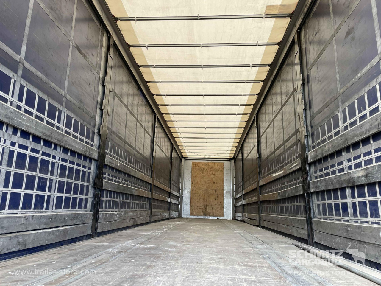 LECI TRAILER Semiremolque Lona Standard - نصف مقطورة بستائر جانبية: صورة 4 LECI TRAILER Semiremolque Lona Standard - نصف مقطورة بستائر جانبية: صورة 4