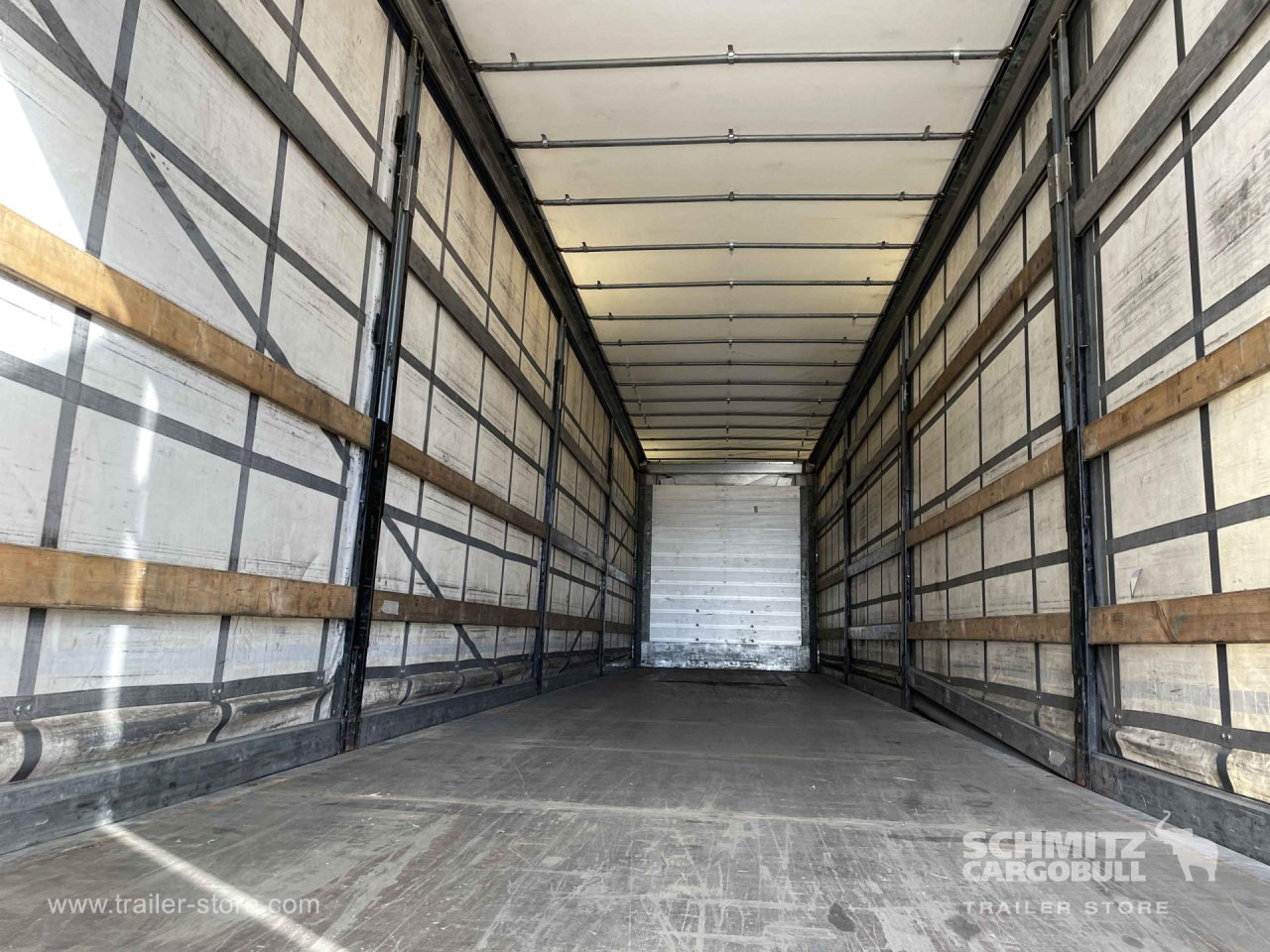 SCHMITZ Semiremolque Lona Standard - نصف مقطورة بستائر جانبية: صورة 5 SCHMITZ Semiremolque Lona Standard - نصف مقطورة بستائر جانبية: صورة 5