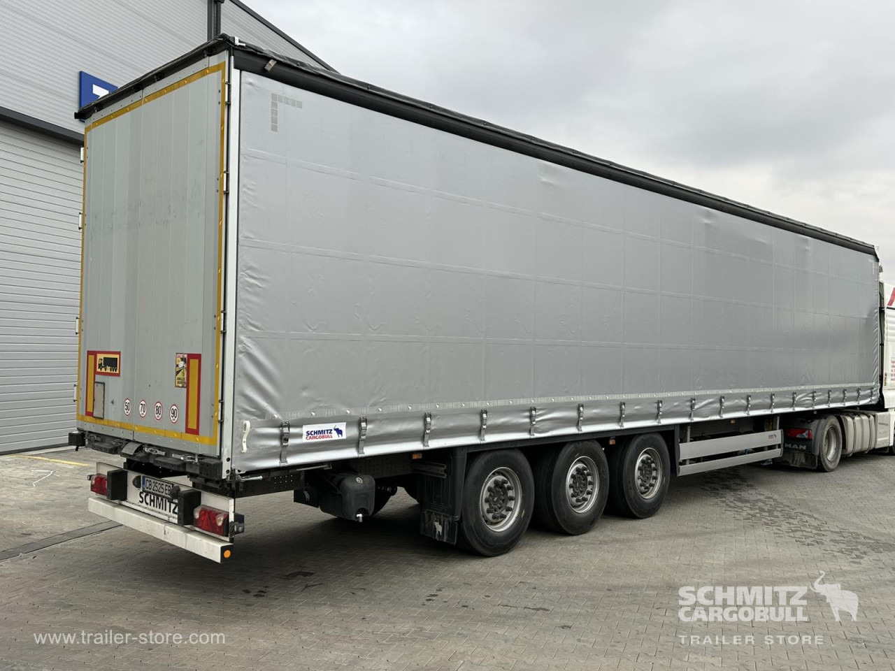 SCHMITZ Curtainsider Standard - نصف مقطورة بستائر جانبية: صورة 2 SCHMITZ Curtainsider Standard - نصف مقطورة بستائر جانبية: صورة 2