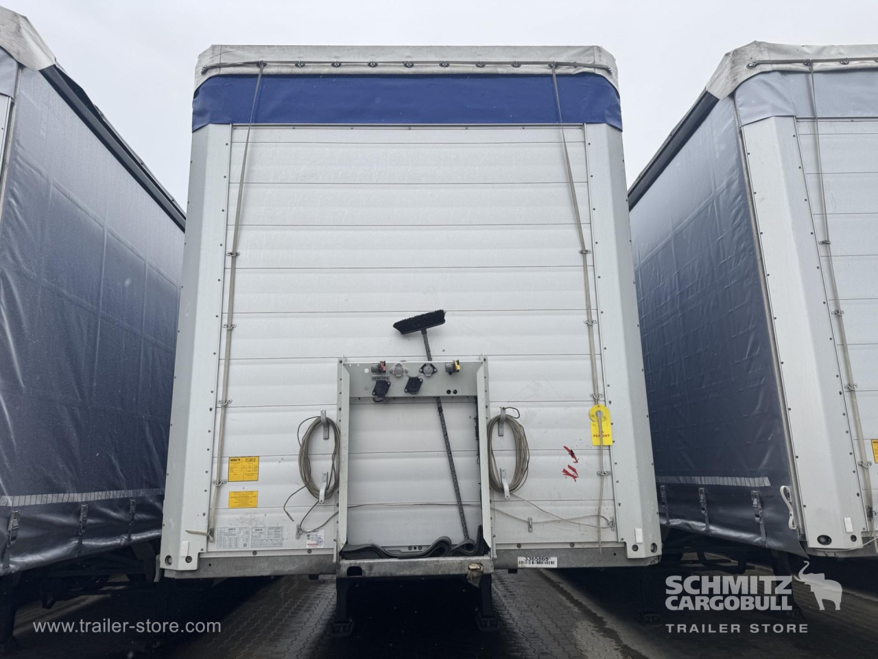 SCHMITZ Curtainsider Standard - نصف مقطورة بستائر جانبية: صورة 4 SCHMITZ Curtainsider Standard - نصف مقطورة بستائر جانبية: صورة 4