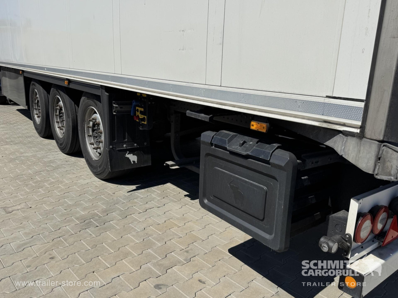 SCHMITZ Reefer Standard Double deck - نصف مقطورة ثابتة الحرارة: صورة 2 SCHMITZ Reefer Standard Double deck - نصف مقطورة ثابتة الحرارة: صورة 2