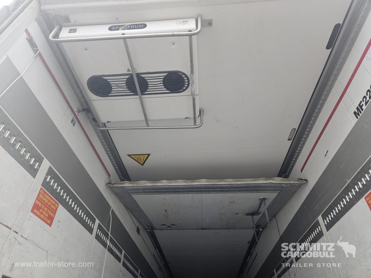 SCHMITZ Reefer Multitemp - نصف مقطورة ثابتة الحرارة: صورة 5 SCHMITZ Reefer Multitemp - نصف مقطورة ثابتة الحرارة: صورة 5