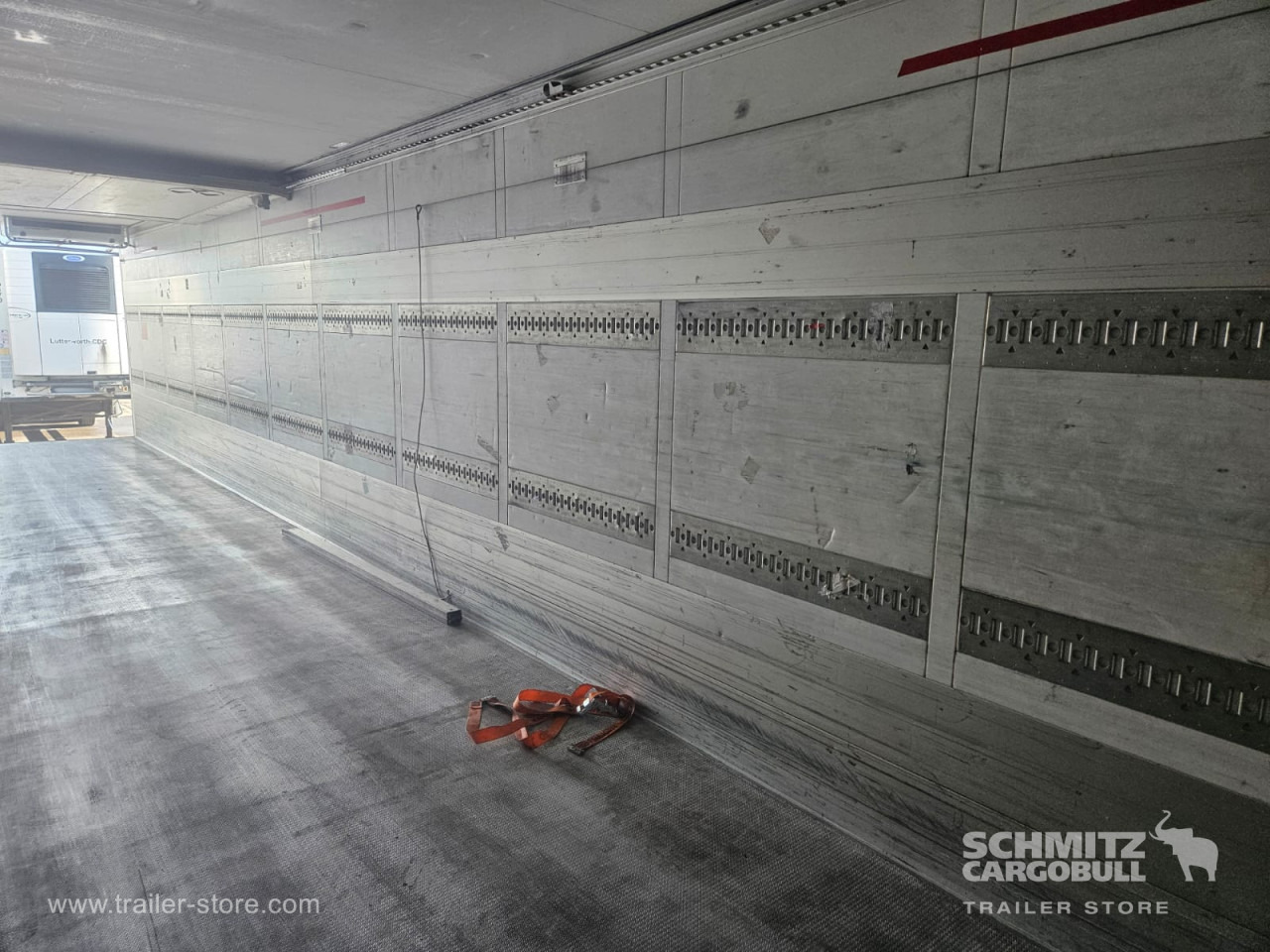 SCHMITZ Reefer Multitemp - نصف مقطورة ثابتة الحرارة: صورة 3 SCHMITZ Reefer Multitemp - نصف مقطورة ثابتة الحرارة: صورة 3