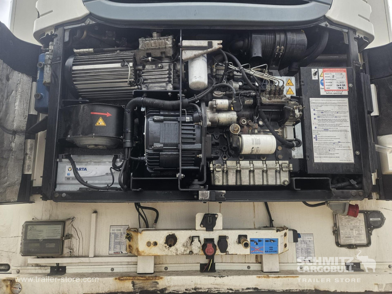 SCHMITZ Reefer Standard - نصف مقطورة ثابتة الحرارة: صورة 2 SCHMITZ Reefer Standard - نصف مقطورة ثابتة الحرارة: صورة 2