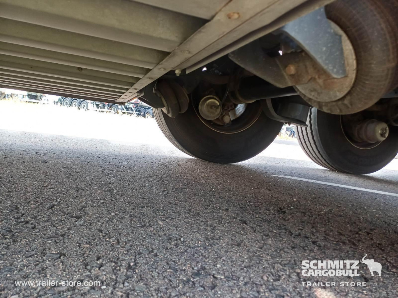نصف مقطورة بستائر جانبية SCHMITZ Curtainsider Standard: صورة 6 نصف مقطورة بستائر جانبية SCHMITZ Curtainsider Standard: صورة 6
