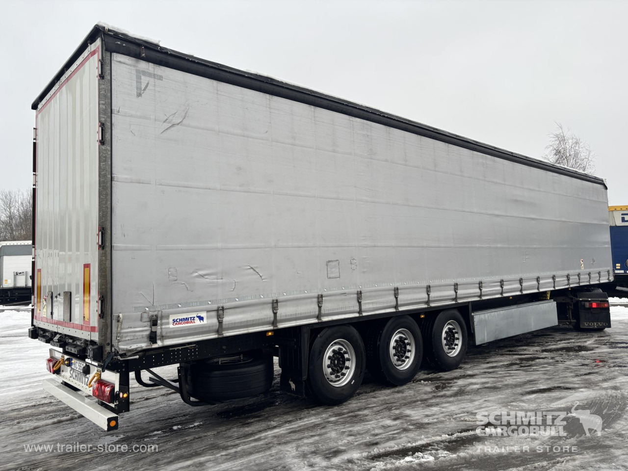 SCHMITZ Curtainsider Standard - نصف مقطورة بستائر جانبية: صورة 1 SCHMITZ Curtainsider Standard - نصف مقطورة بستائر جانبية: صورة 1