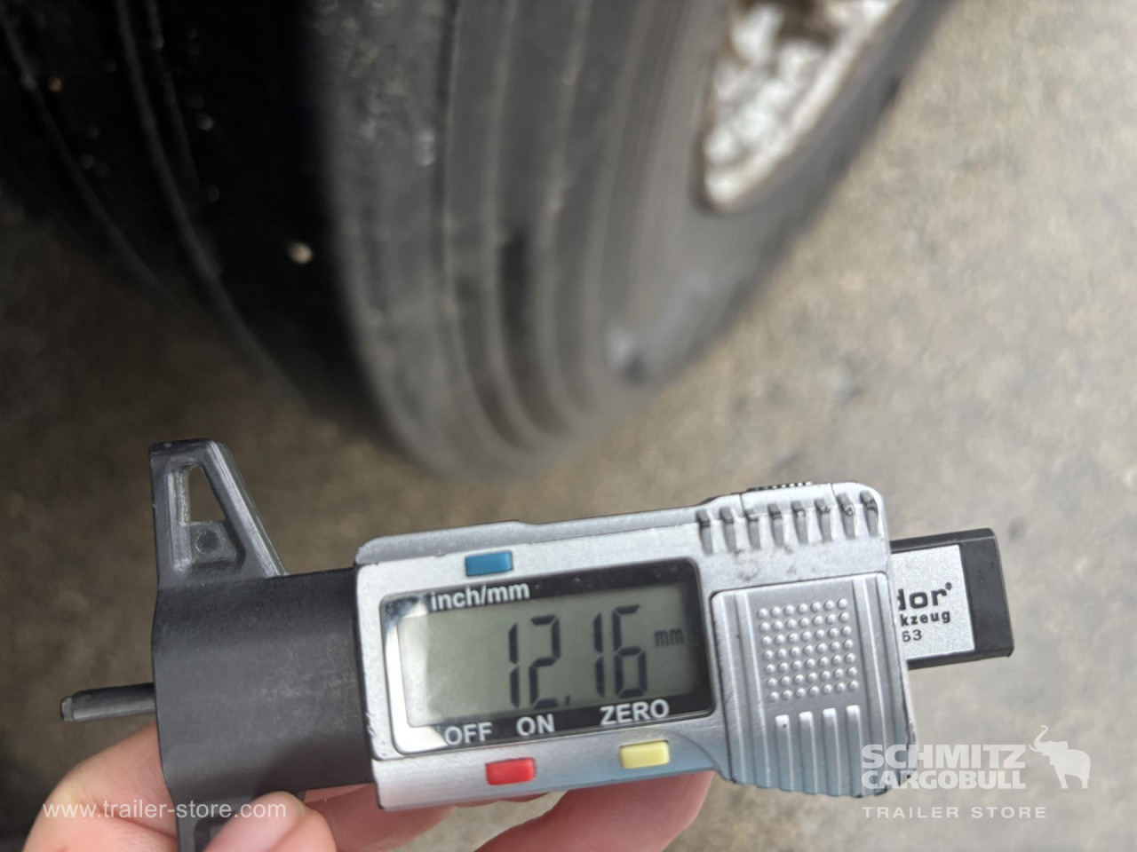 SCHMITZ Curtainsider Standard - نصف مقطورة بستائر جانبية: صورة 2 SCHMITZ Curtainsider Standard - نصف مقطورة بستائر جانبية: صورة 2