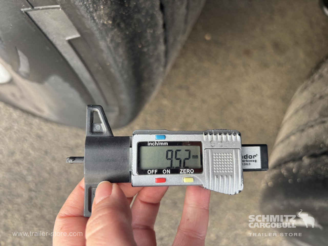 SCHMITZ Curtainsider Standard - نصف مقطورة بستائر جانبية: صورة 4 SCHMITZ Curtainsider Standard - نصف مقطورة بستائر جانبية: صورة 4