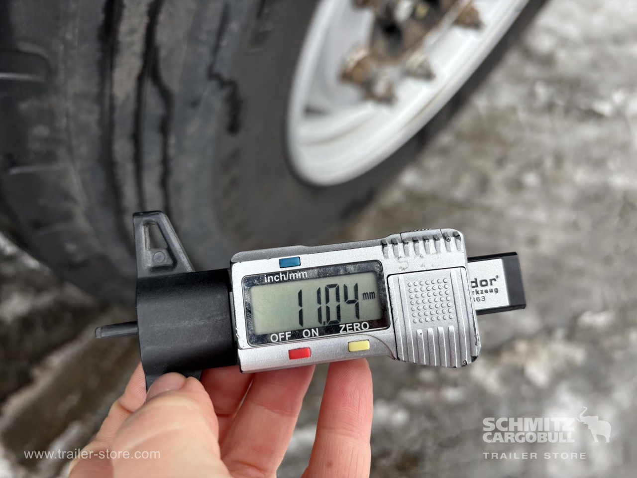 SCHMITZ Curtainsider Standard - نصف مقطورة بستائر جانبية: صورة 3 SCHMITZ Curtainsider Standard - نصف مقطورة بستائر جانبية: صورة 3